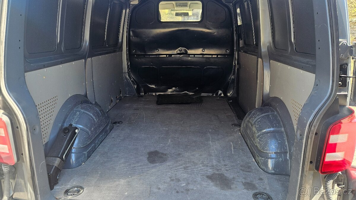 VW transporter T6 2.0tdi - 8