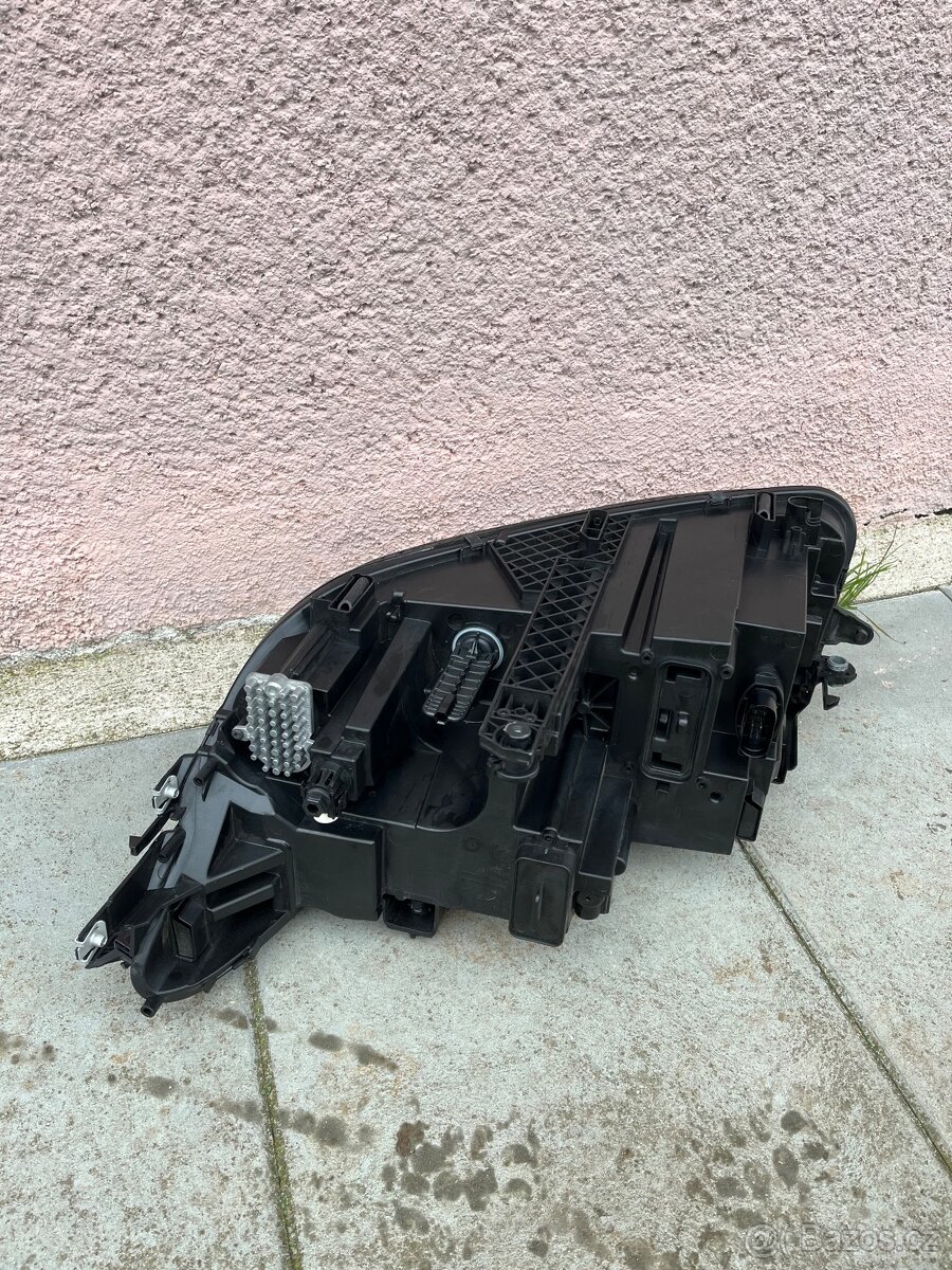 Pravý přední LED světlomet VW TIGIUAN - 8