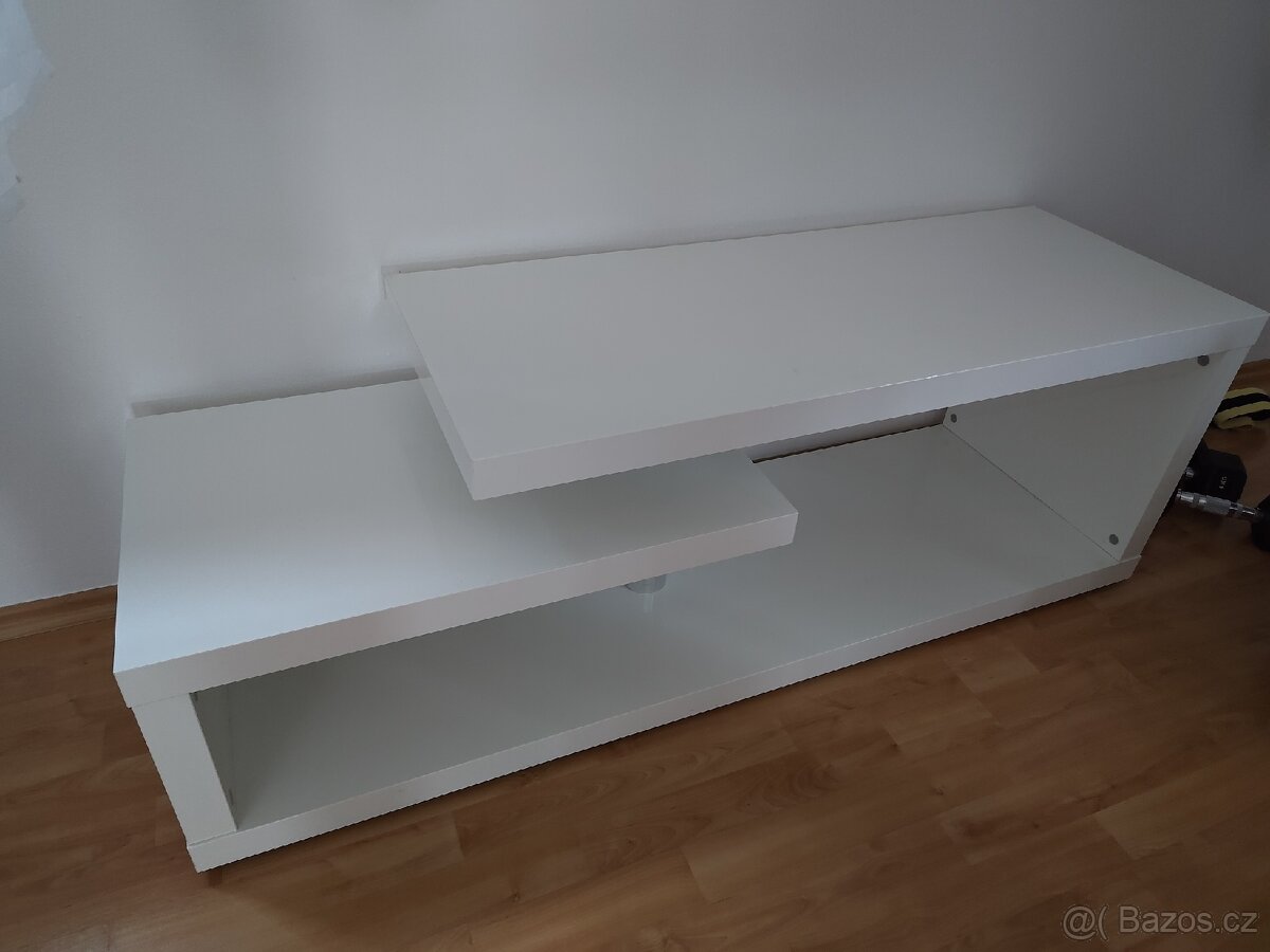 Prodám obývací stěnu + televizní stolek - 8