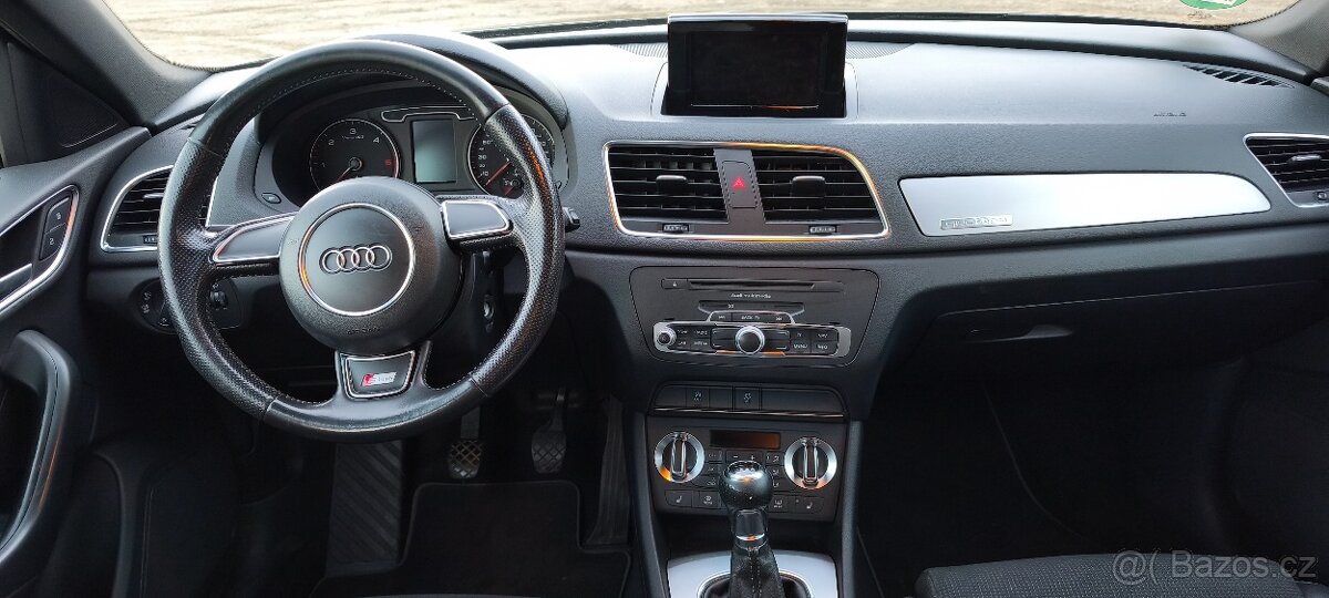 Audi Q3 Quattro 2.0 TDI S-Line - 8