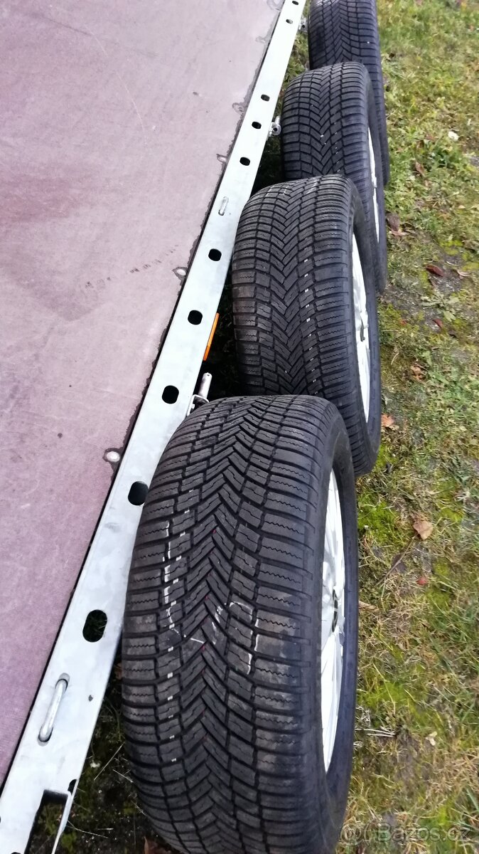 VW T7 Multivan celoroční sada Dundrod 17 - 8