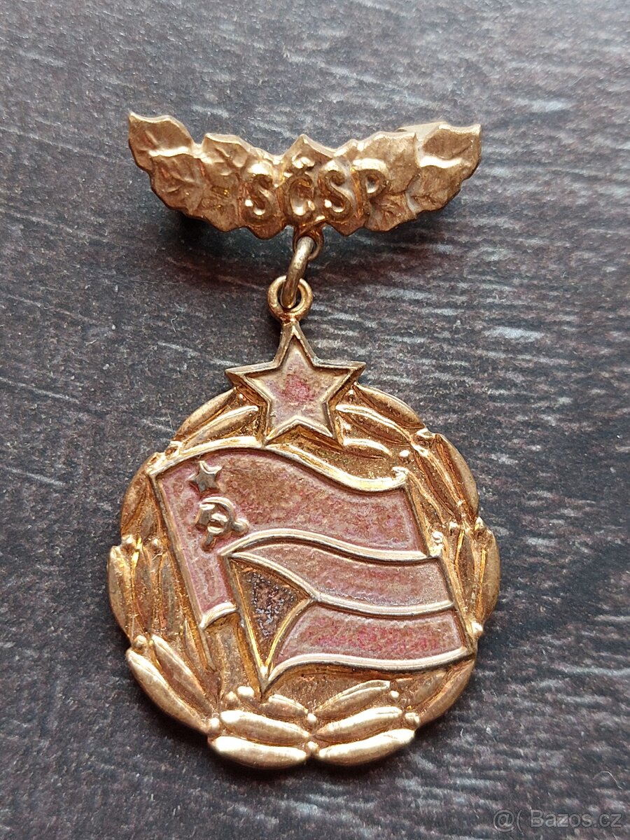 Vyznamenání a medaile. - 8