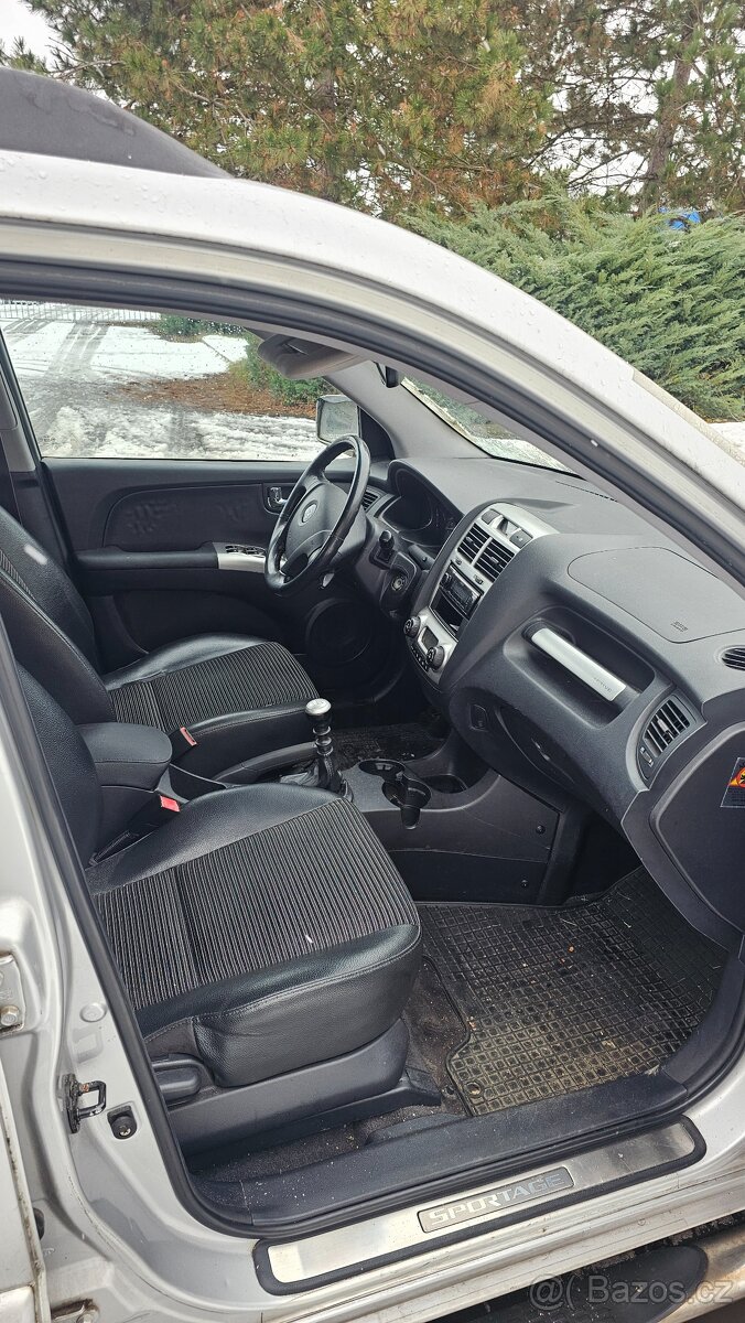 SUV SPORTAGE 4x4 103kW, odpočet DPH - 8