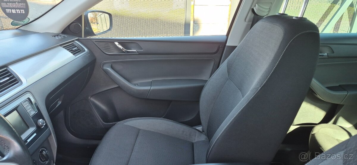 Škoda rapid 1,2tsi - 8