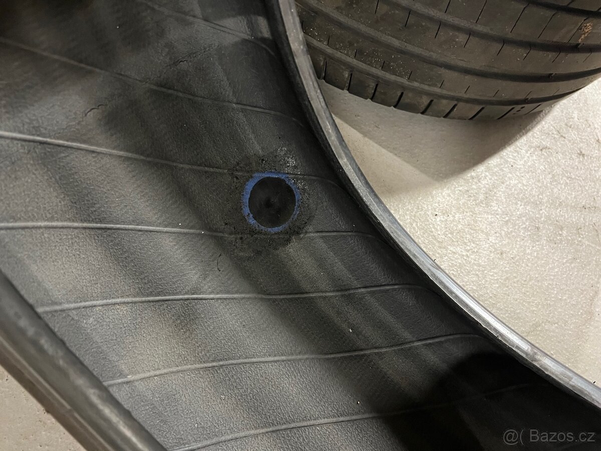 Michelin Pilot Sport 5 225/40/18 - 8