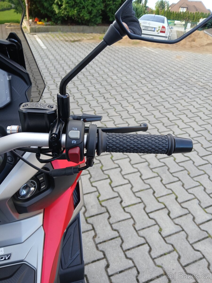 VOGE SR1-125 ADV, 4letá záruka - 8