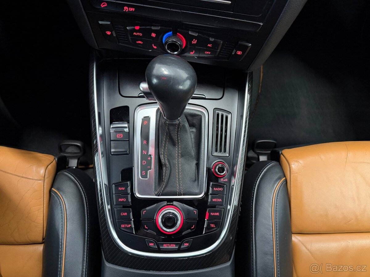 Audi Q5, 2.0TDI 141kW 4x4/SERV.KN./TZ - 8