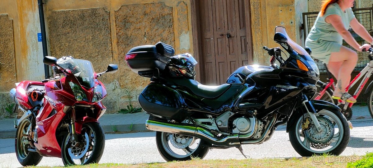 Honda Deauvile NTV650 - 8