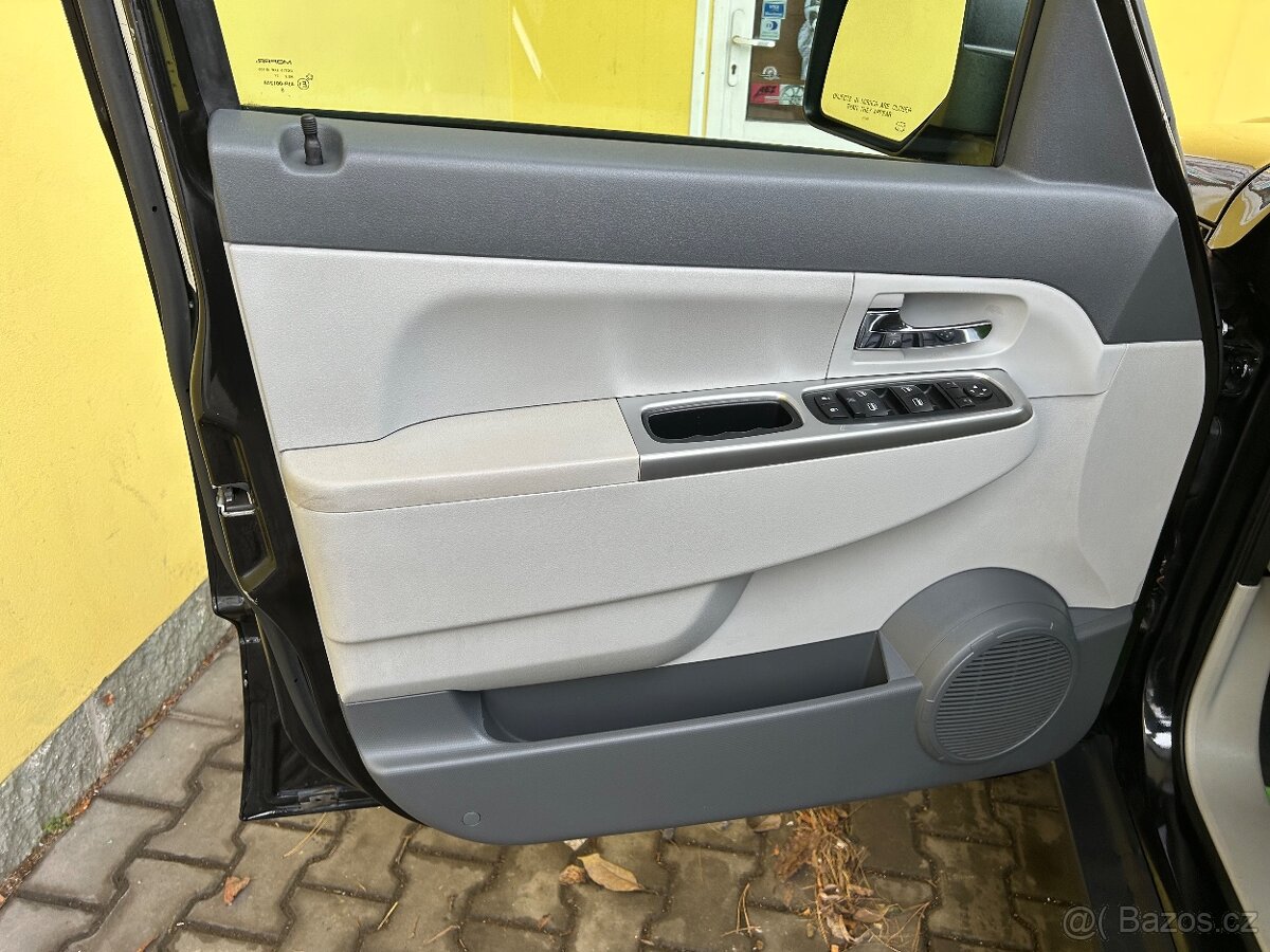 Jeep Cherokee 2.8 CRD 130 kW 4x4 - 8