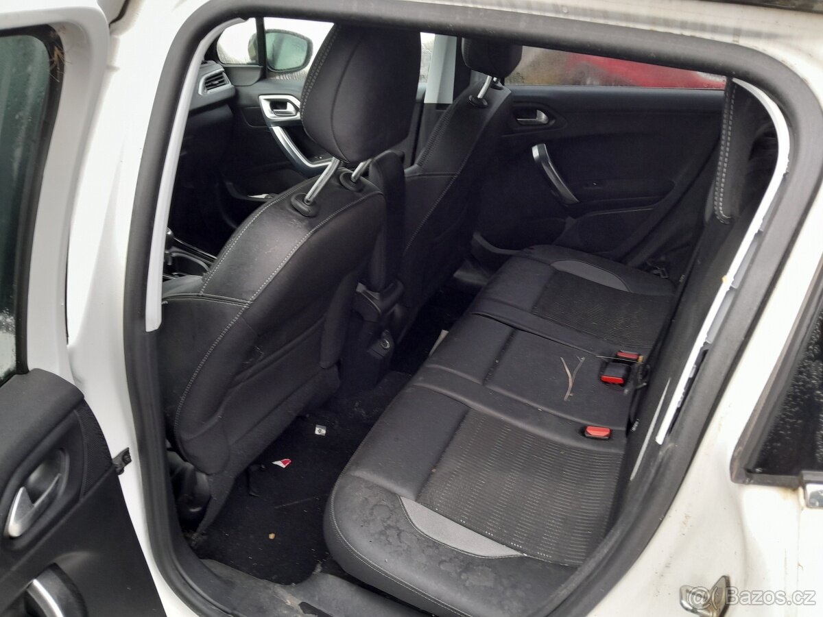 Peugeot 2008 1,2 PureTech 110 - 8