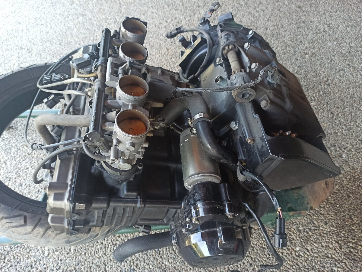 Motor kompletní Kawasaki - 8