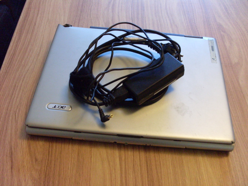 Prodám notebook ACER Aspire 3613 WLMi - 8