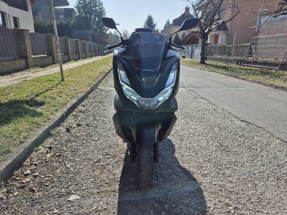 Honda PCX 125ccm 2022 - 8