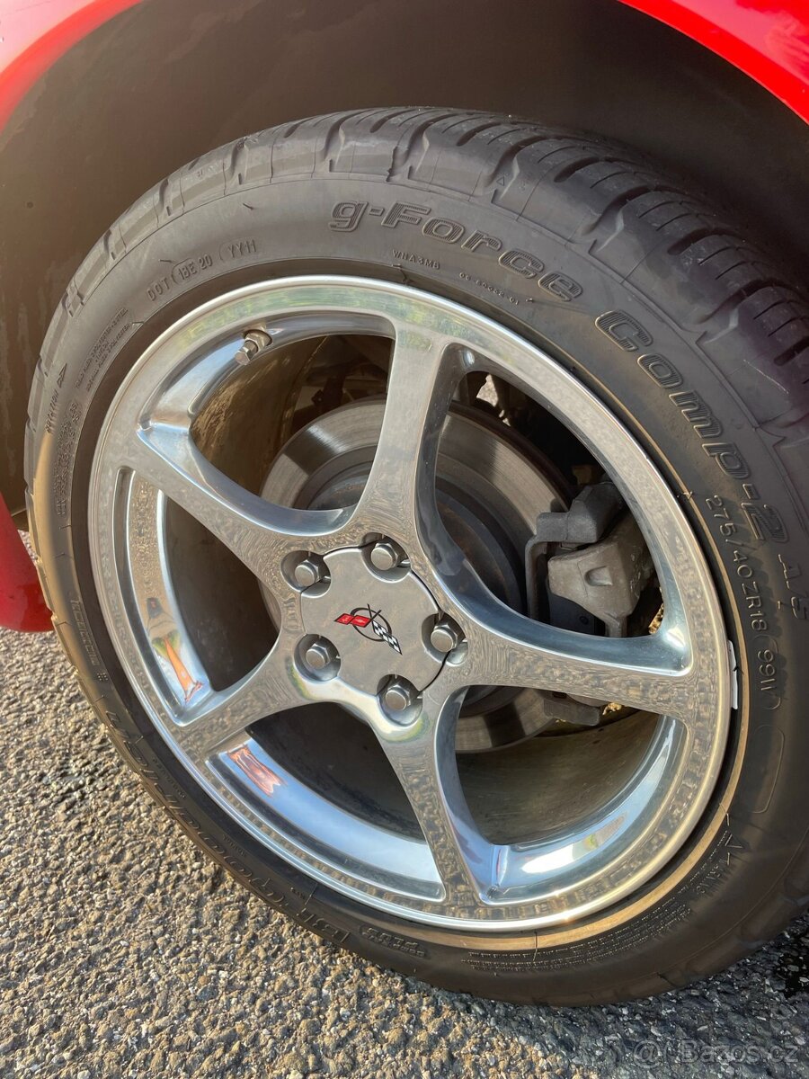 Chevrolet Corvette c5 v8 5.7 - 8