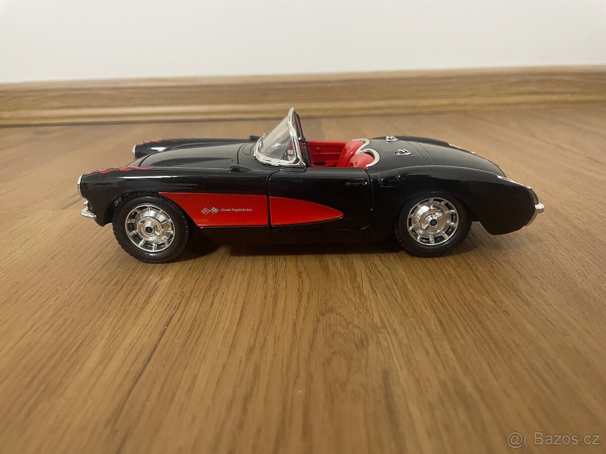 Modely aut - 1:24 - 8