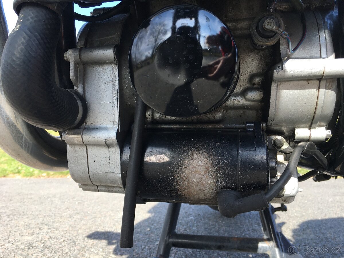 Kawasaki Vulcan VN 750 - 8