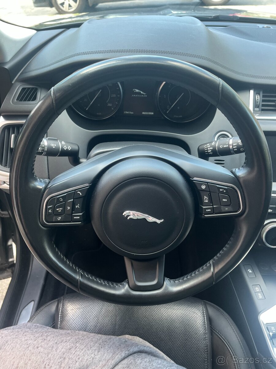 Jaguar E-Pace D150, AWD - 8