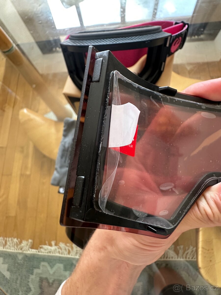 Zcela nové Dragon RVX + 2 magnetická skla medium fit - 8