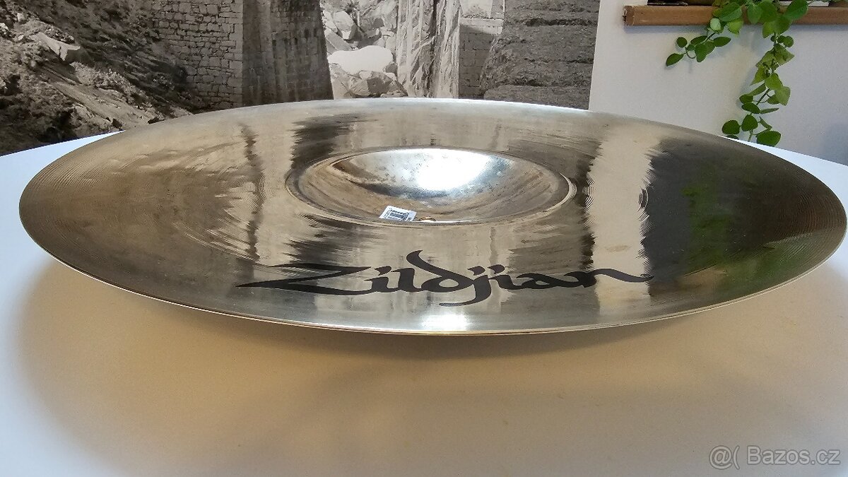 ZILDJIAN Z CUSTOM MEGA BELL 21" RIDE - 8