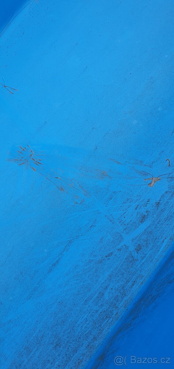 Skluzavka do bazénu s konstrukcí - 8