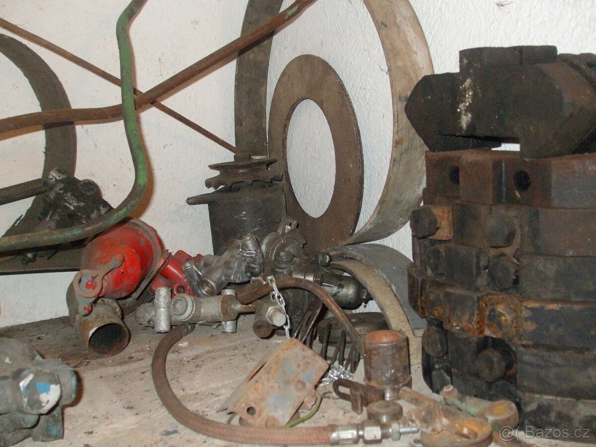 zetor 25 zbylé díly - 8