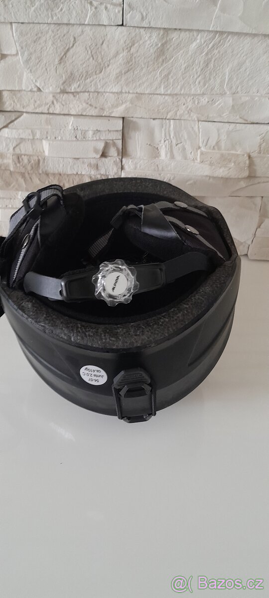 Lyžařská helma + lyže - 8