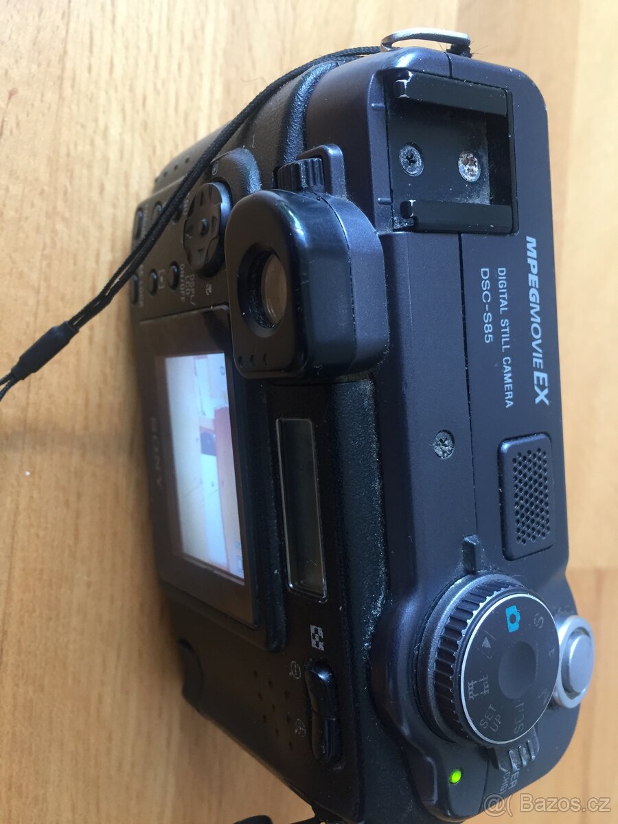 SONY DSC-S85 MPEGMovieEX - 8