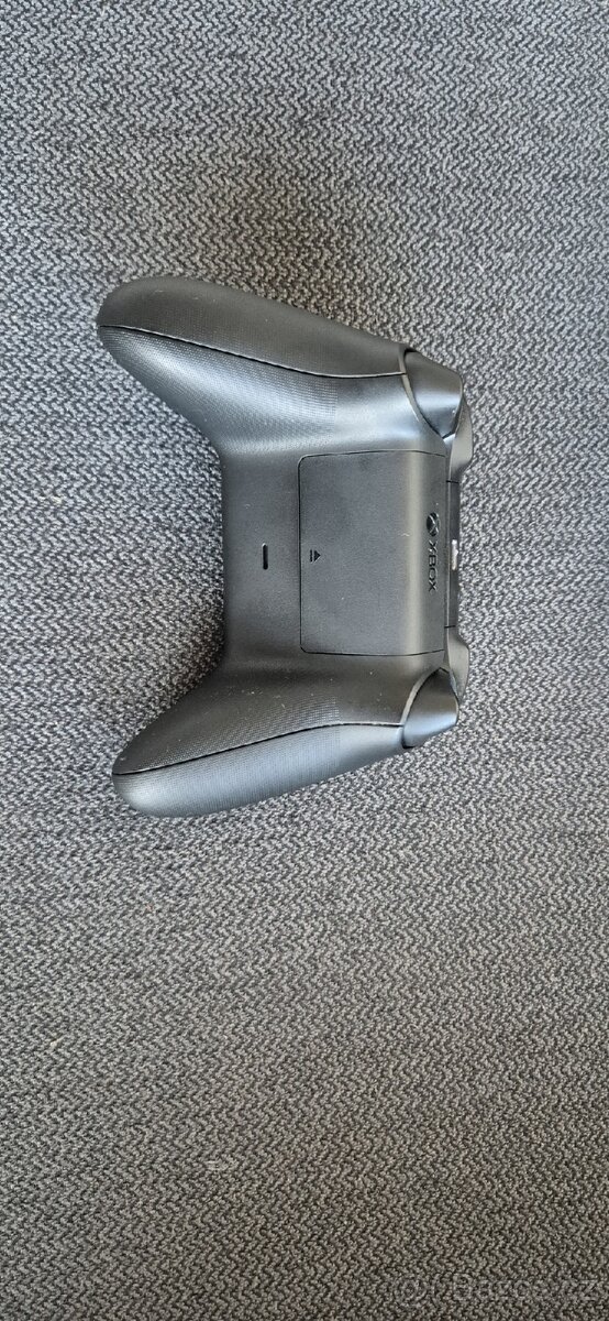 Xbox Series X v záruce - 8