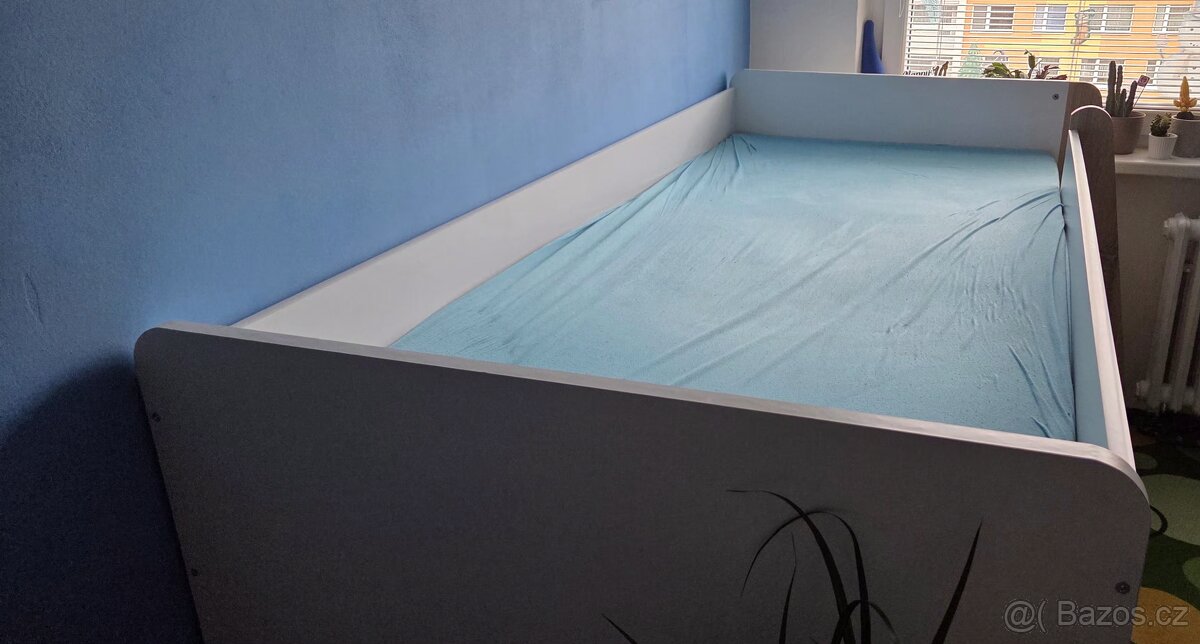 Vyvýšená velká dětská postel s psacím stolem - 8