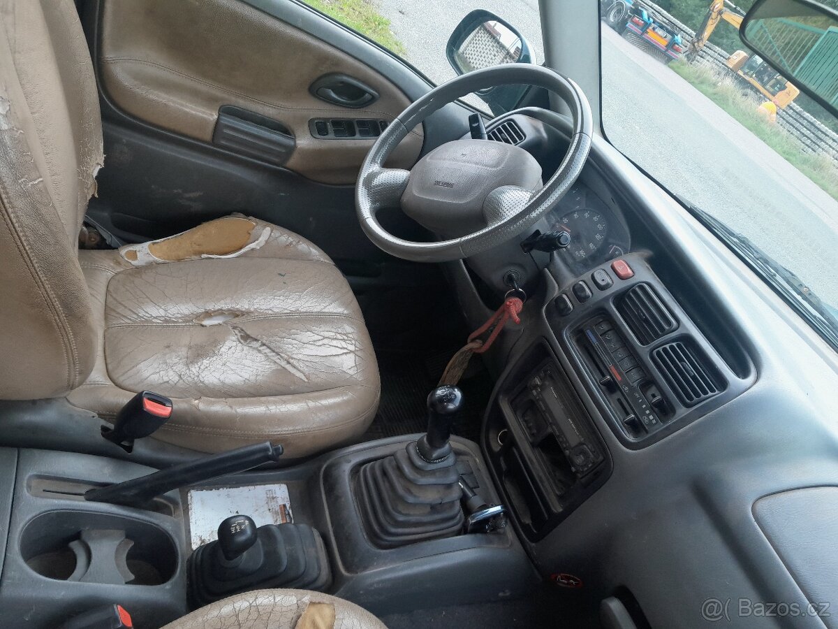 suzuki grand vitara 2.0 TD - 8