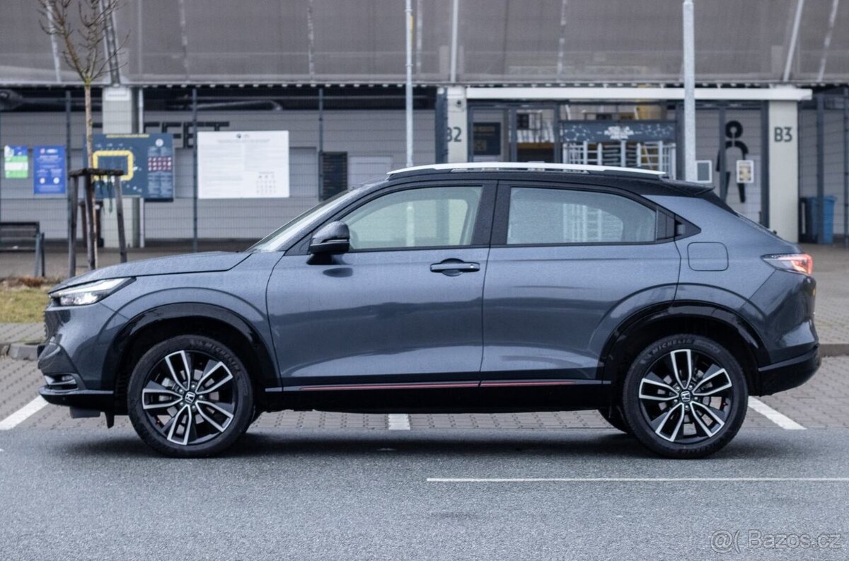 Honda HR-V E:HEV 1.5 i-MMD (2024) - 8