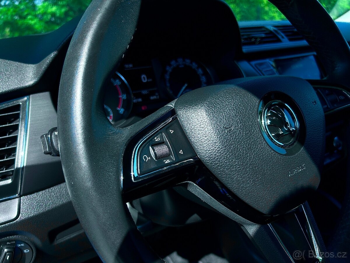 ŠKODA FABIA 1.0 TSI 81kW STYLE - 8