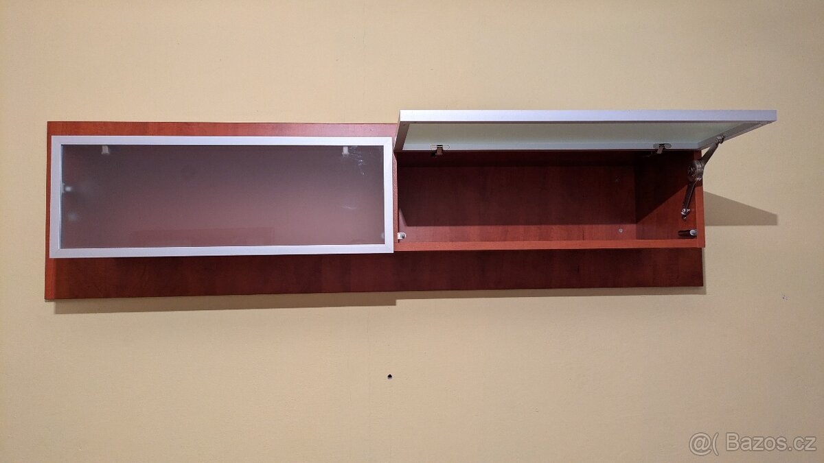 Kuchyň délky 255 cm s kováním Blum, včetně spotřebičů - 8