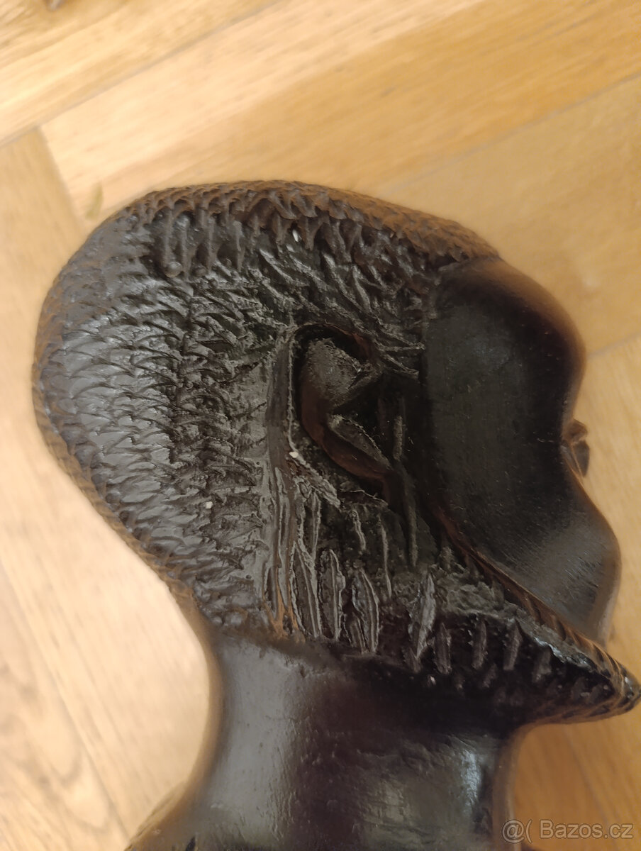 Stará soška, busta, afrika - 8