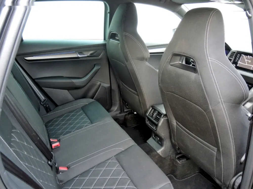 Škoda Karoq, 1.5TSI 110kW SportLine - 8