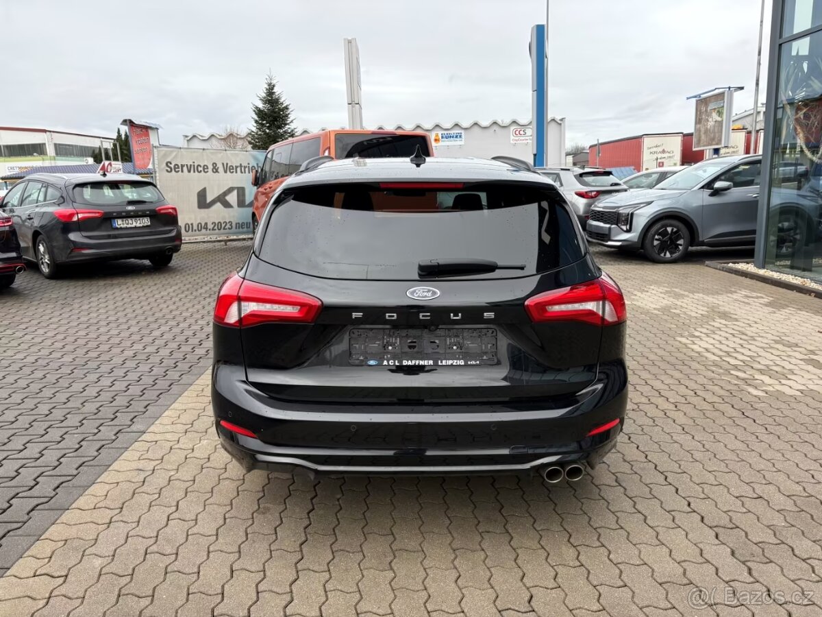 Ford Focus Turnier ST-Line - 8