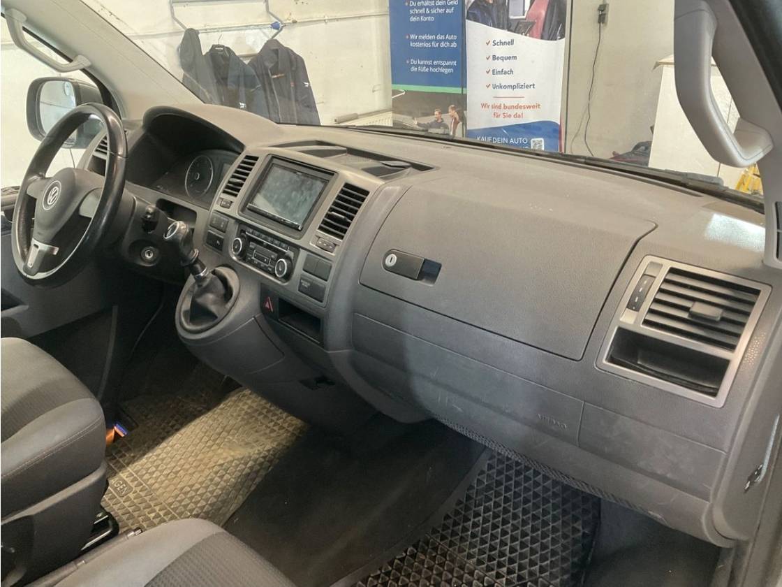 Multivan T5 2.0TDI 103kW Special 2014,179tis.km,serviska - 8
