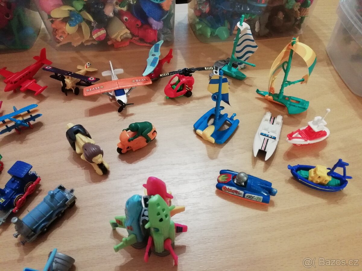 350 kusů kinder technika - 8