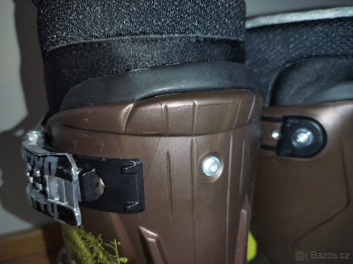 Prodám lyžáky Dalbello vel.285, EU44 - 8