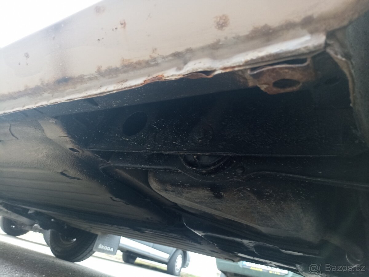 prodám Škoda 105l - 8