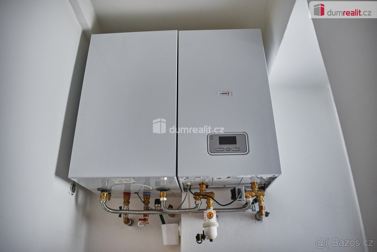 Prodej bytu 2+kk v osobním vlastnictví v cihlovém domě, Karl - 8