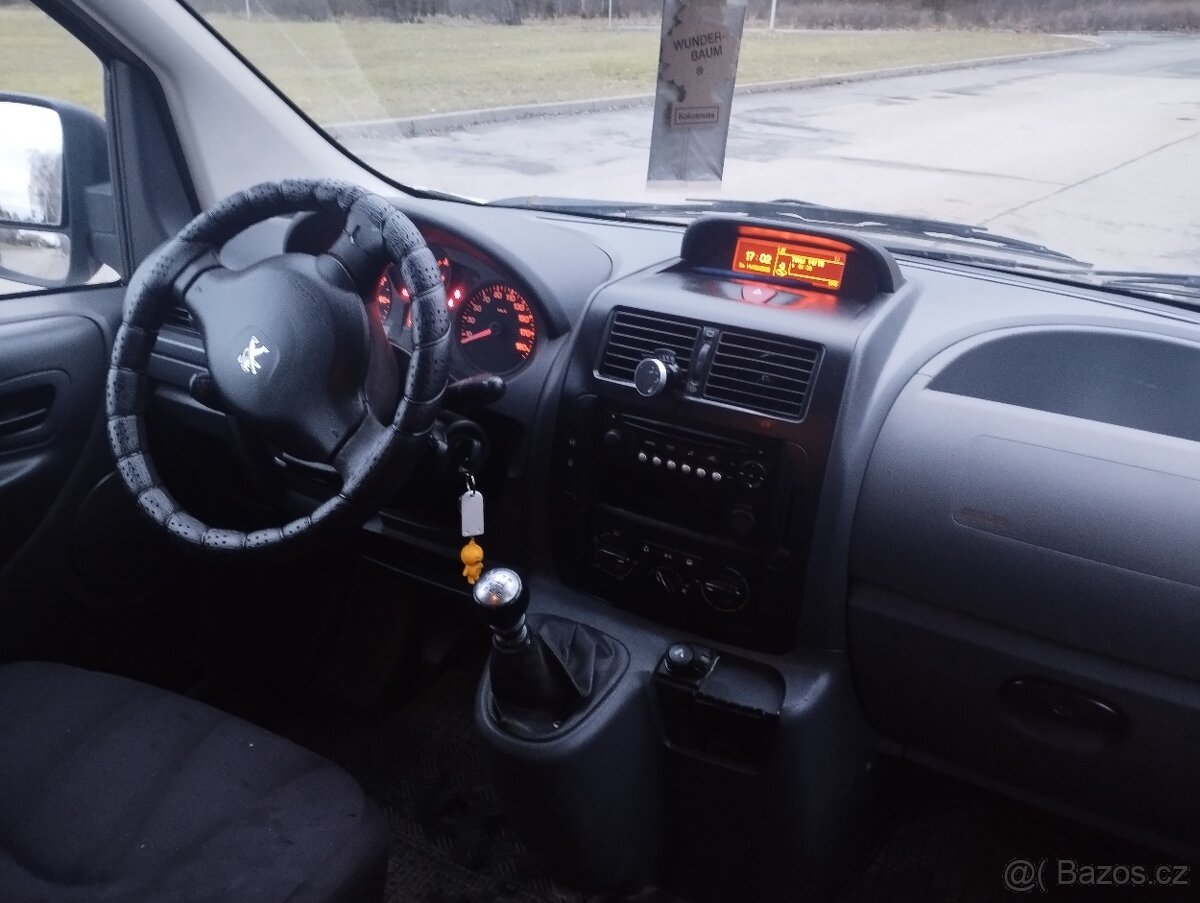 Peugeot Expert Tepee 2.0 HDI - 8
