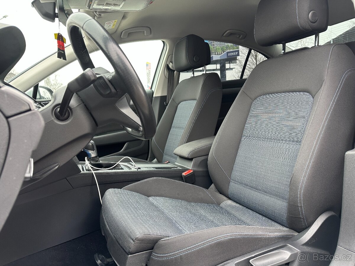 Volkswagen Passat 2020 - 8