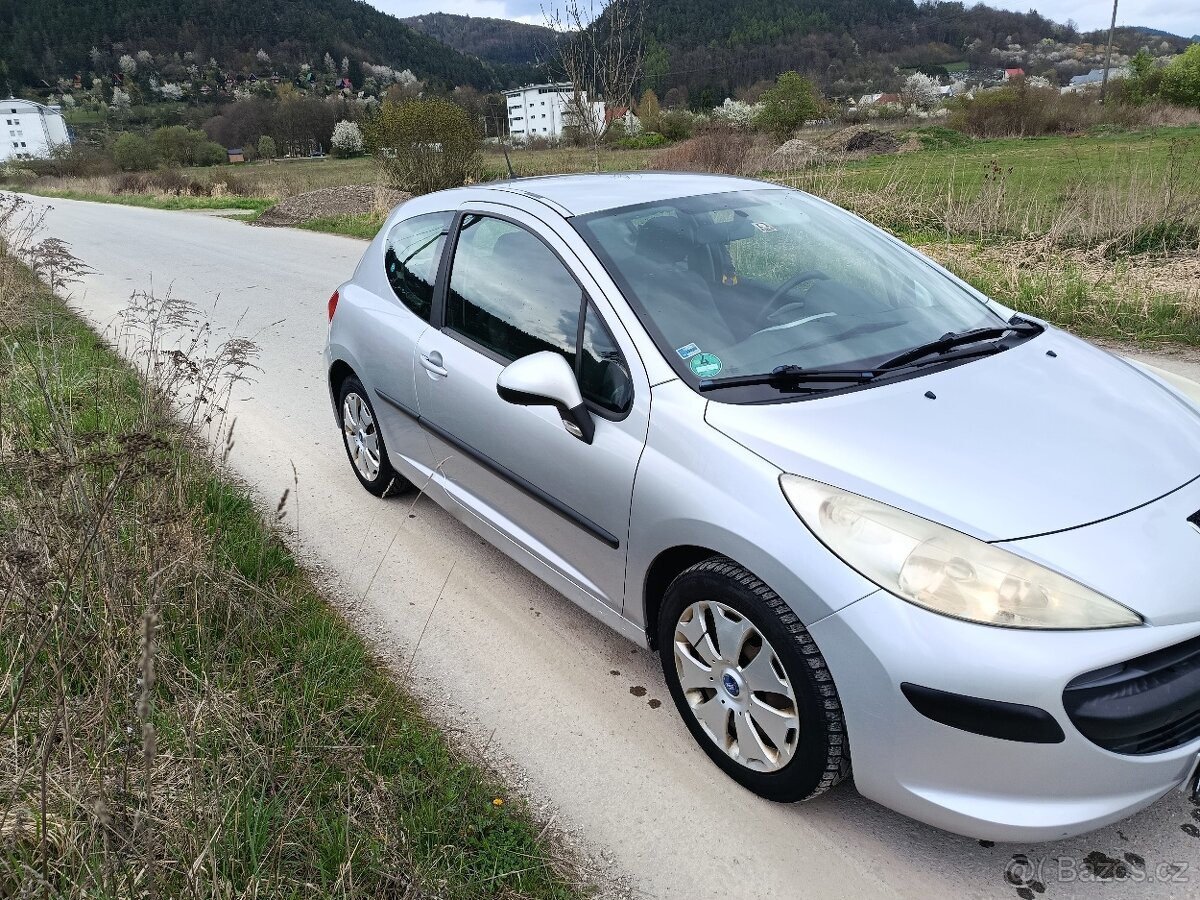207 1.6 HDI 80kw - 8