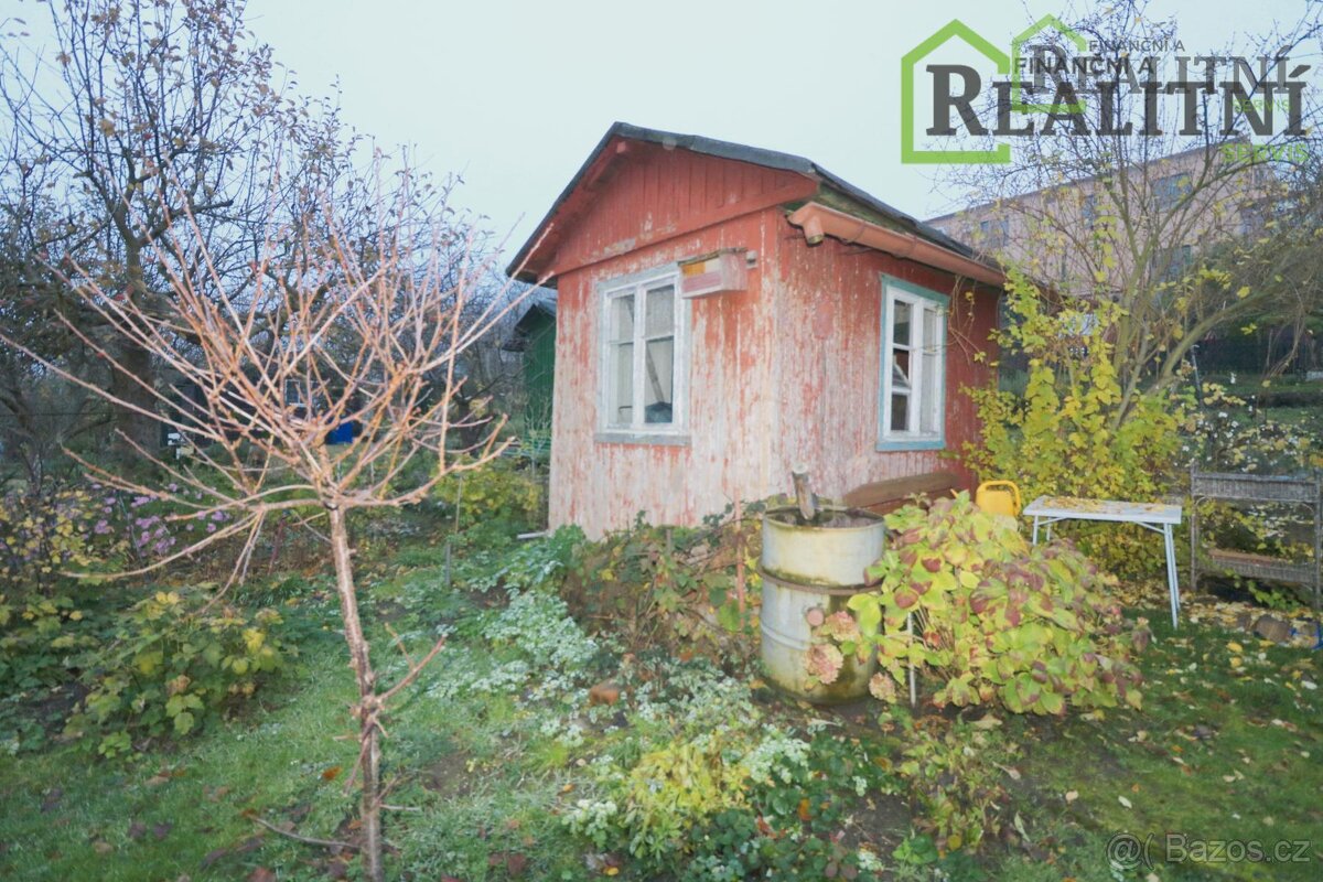 Prodej chatky v žádané lokalitě Prahy 6- Střešovic. - 8