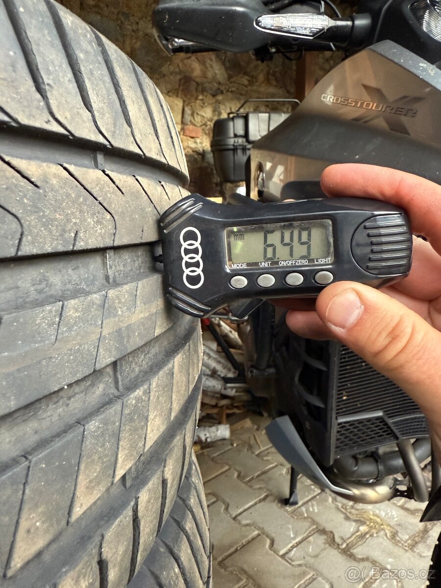 sada letních pneu Pirelli 245/45 R18 - 6,5mm - 8