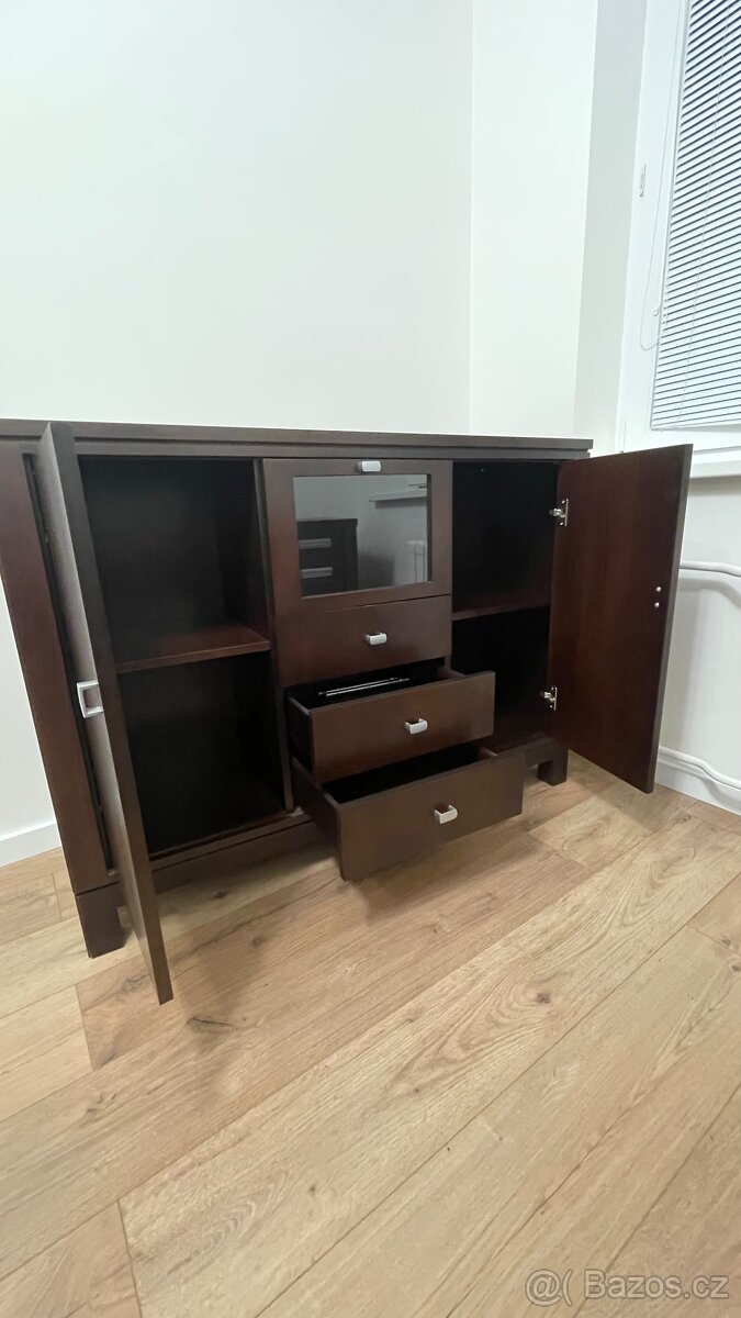 Nábytek - Komoda, Vitřína, stůl - 8