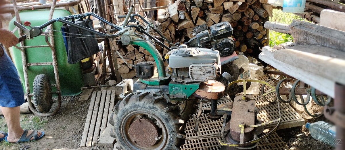 Malotraktor robot - 8