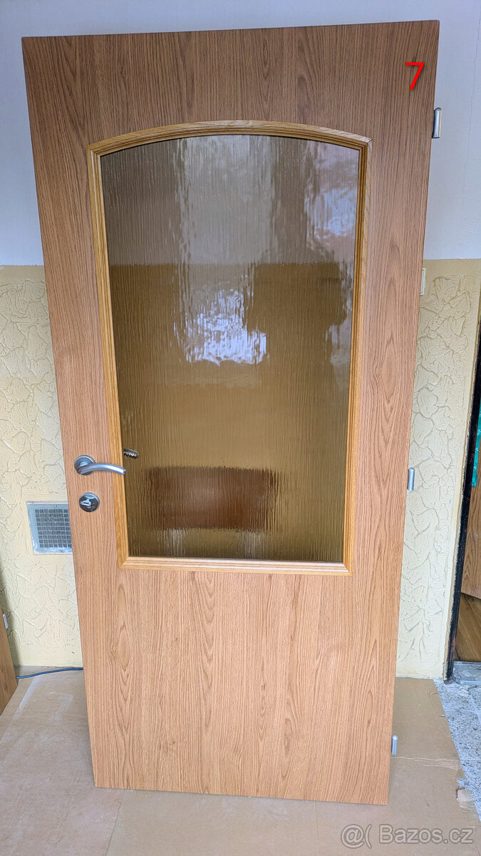 7x interierové dveře s kováním a zámkem - 8