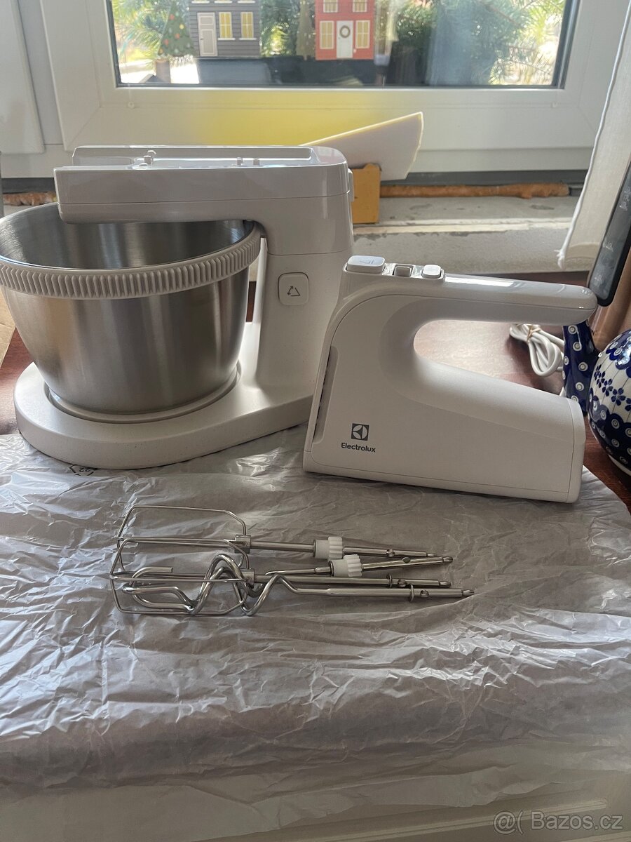 Robot, mixer nrpouzity - 8